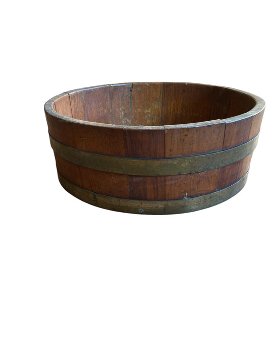 Edwardian Chestnut wood Planter or Ice Bucket.