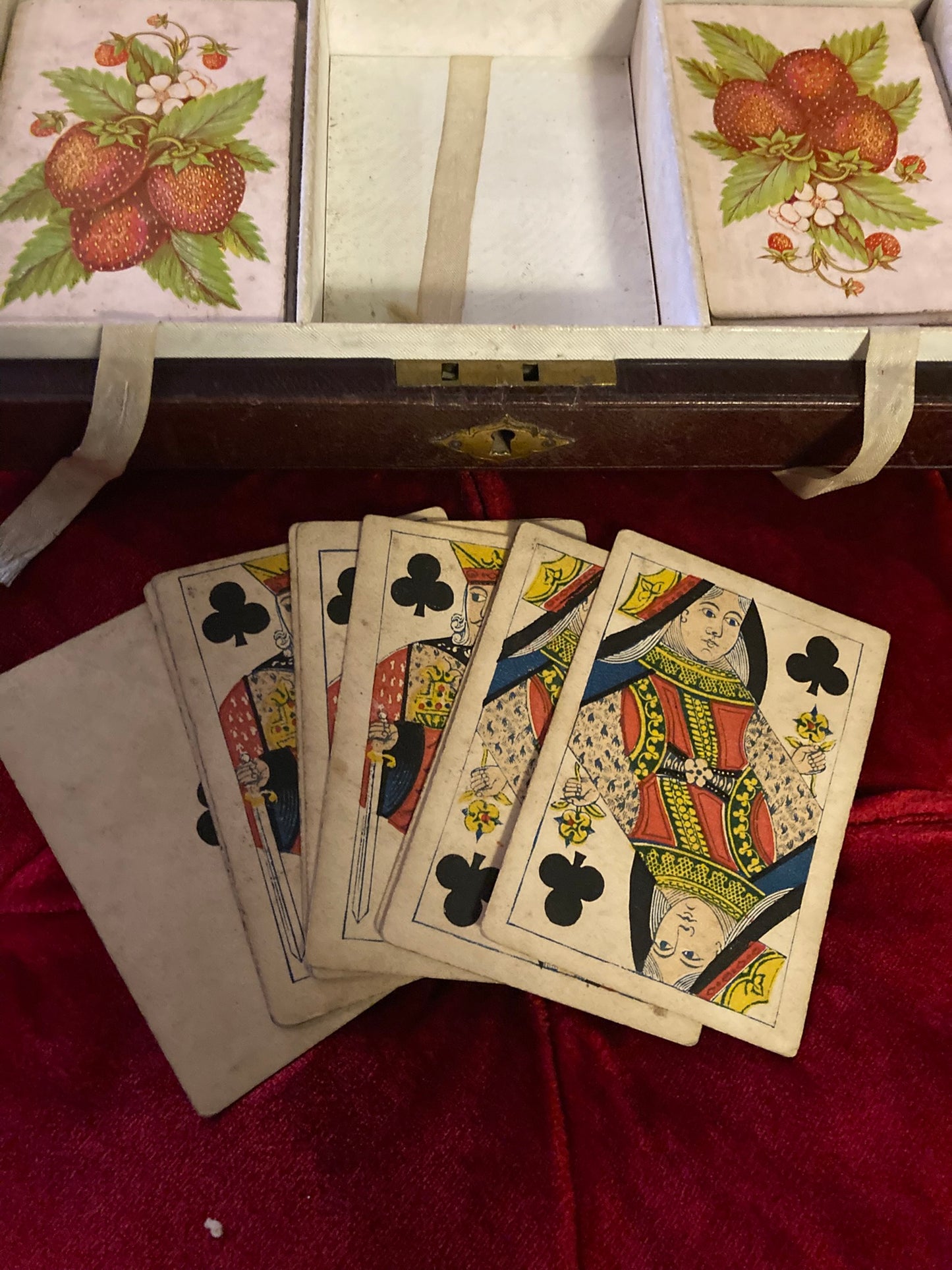 antique "Besique" (Bezique) card game set by Joseph Reynolds & Sons, 1870s.