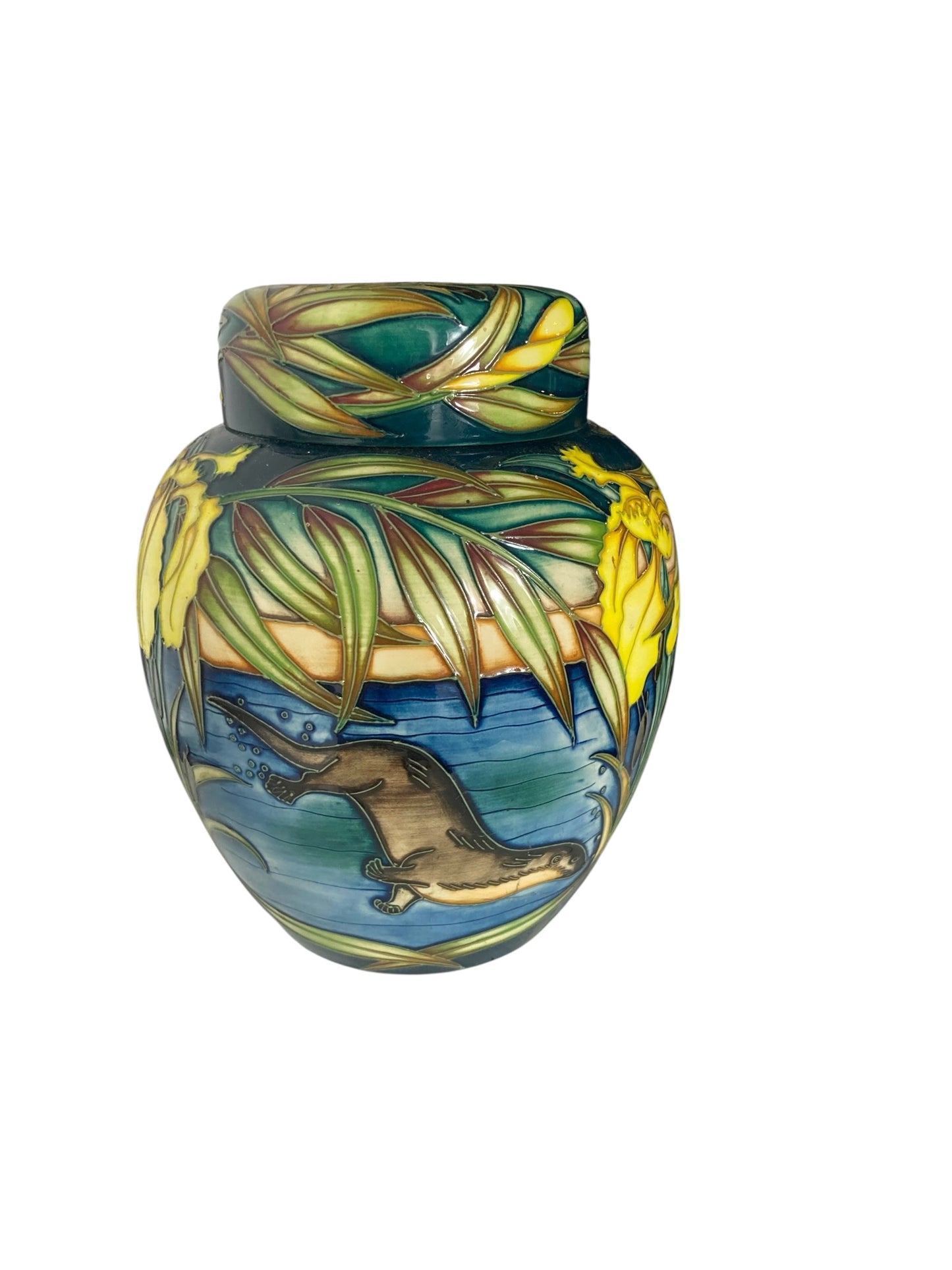 Moorcroft pottery 'Otters' ginger jar, designed by Sian Leeper