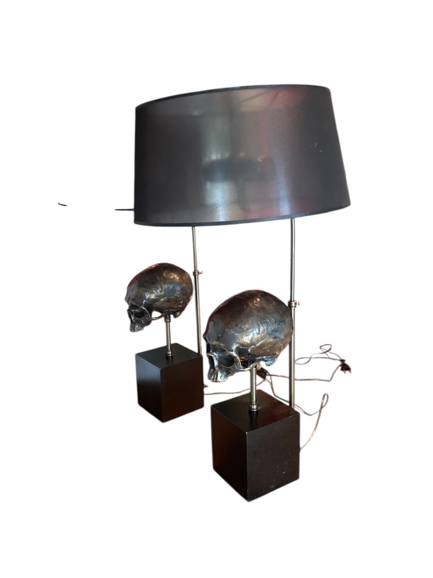 Extruder Skull Table Lamps designed by the luxury brand Eichholtz