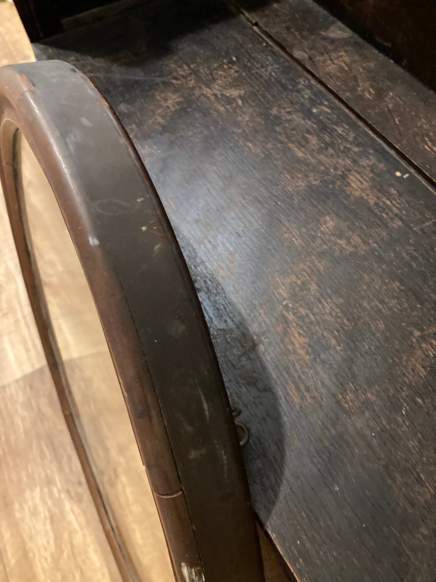 Antique Edwardian Oval Mahogany framed Wall Mirror