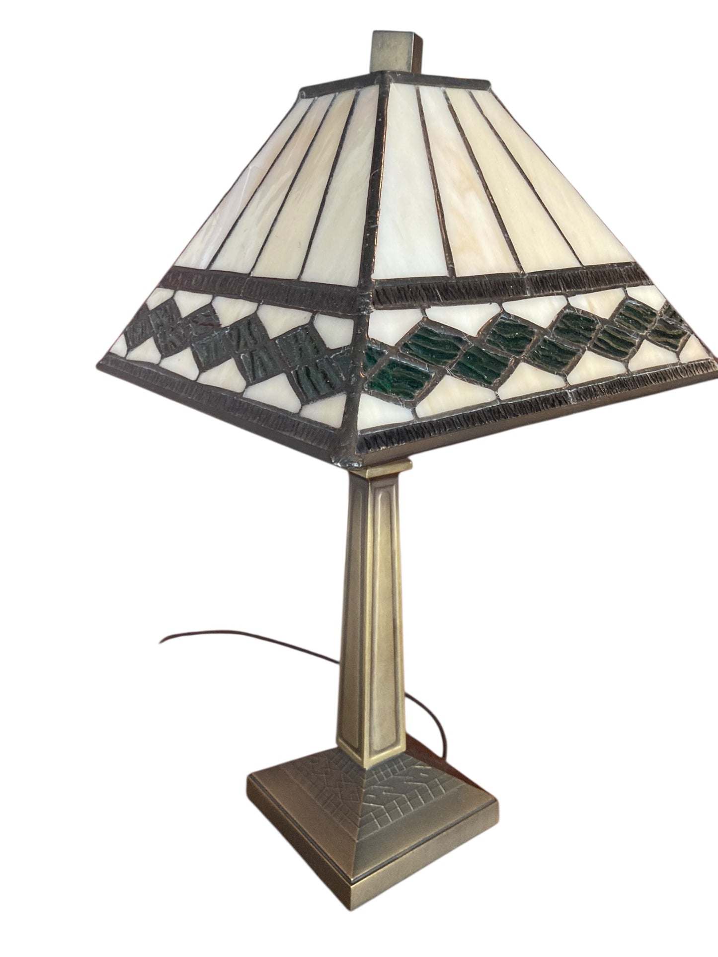 Art Deco-style table lamp in the Manor of Tiffany