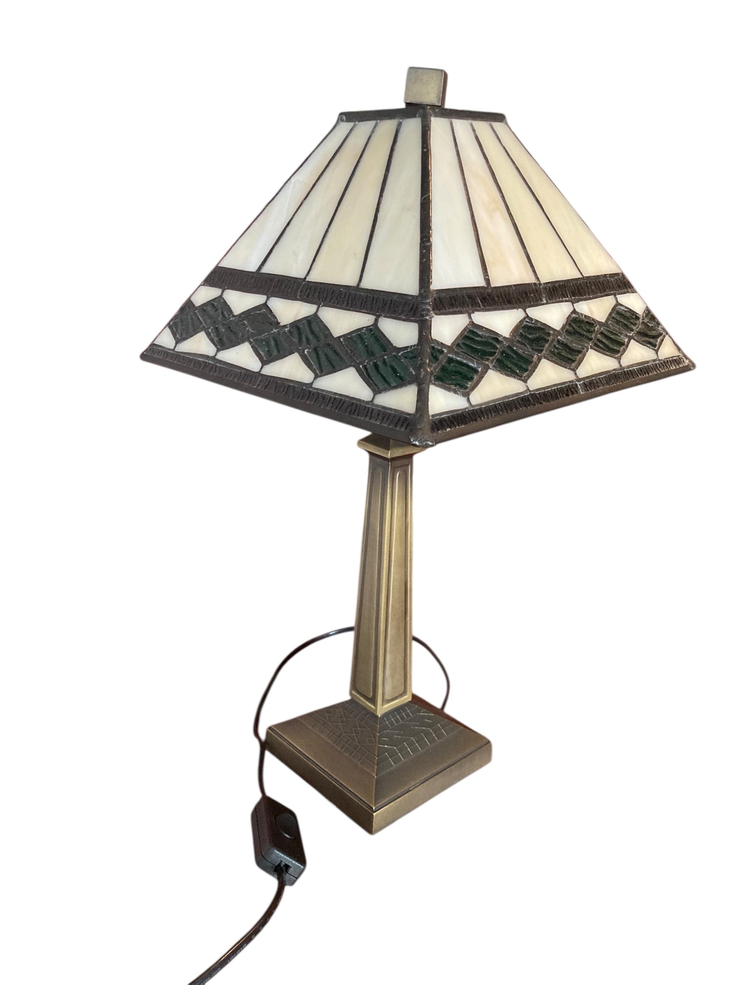 Art Deco-style table lamp in the Manor of Tiffany