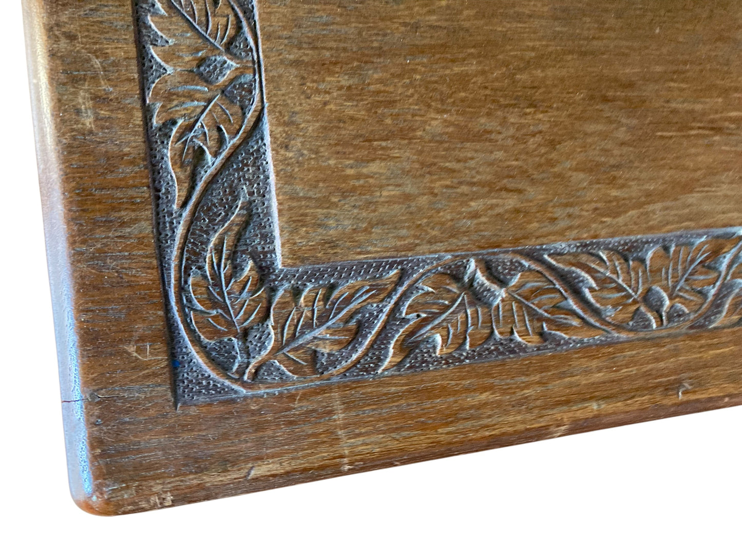 Camphor wood blanket chest or storage trunk Mid-20th-century Oriental or Singaporean design