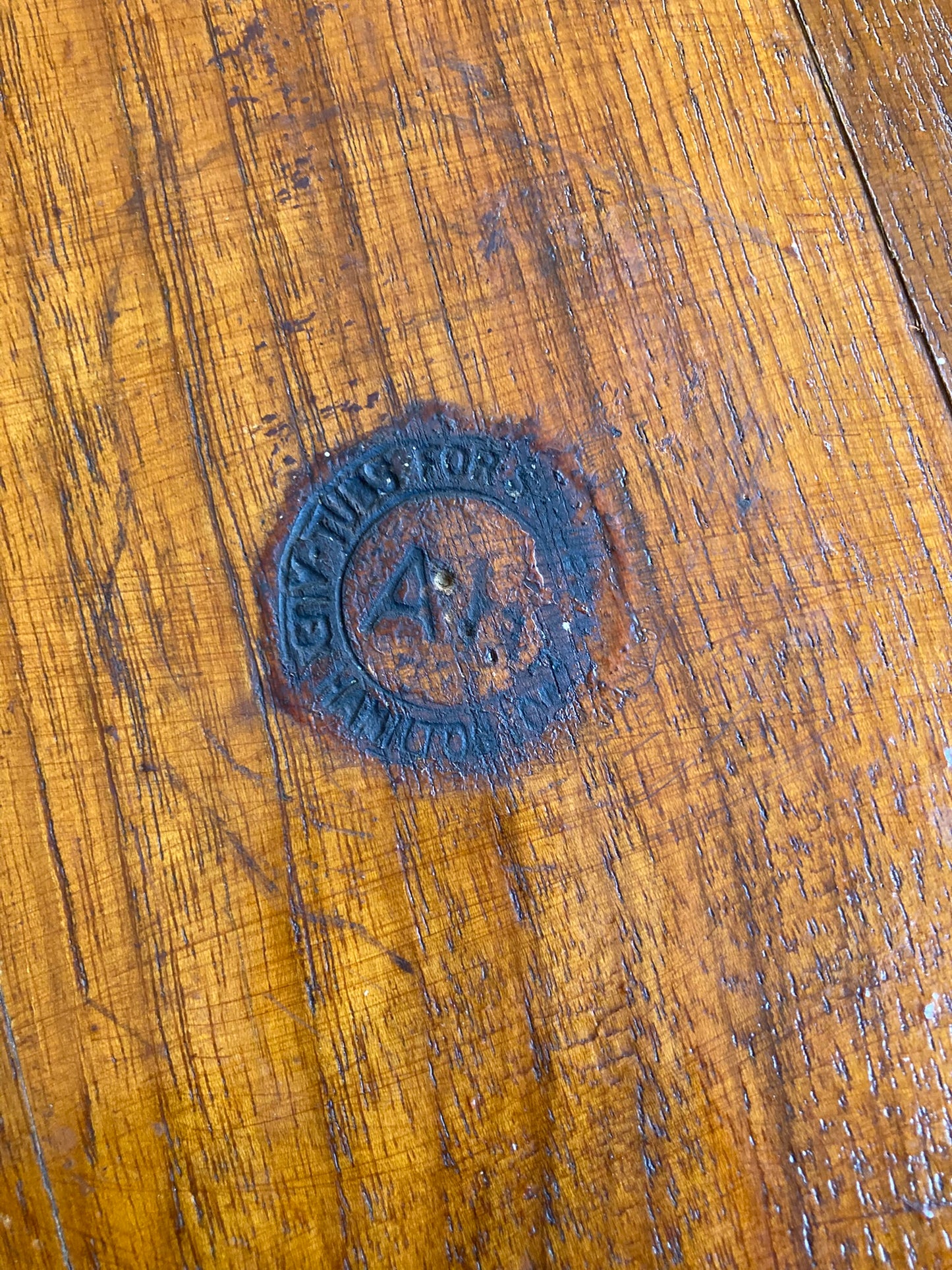 Edwardian Chestnut wood Planter or Ice Bucket.