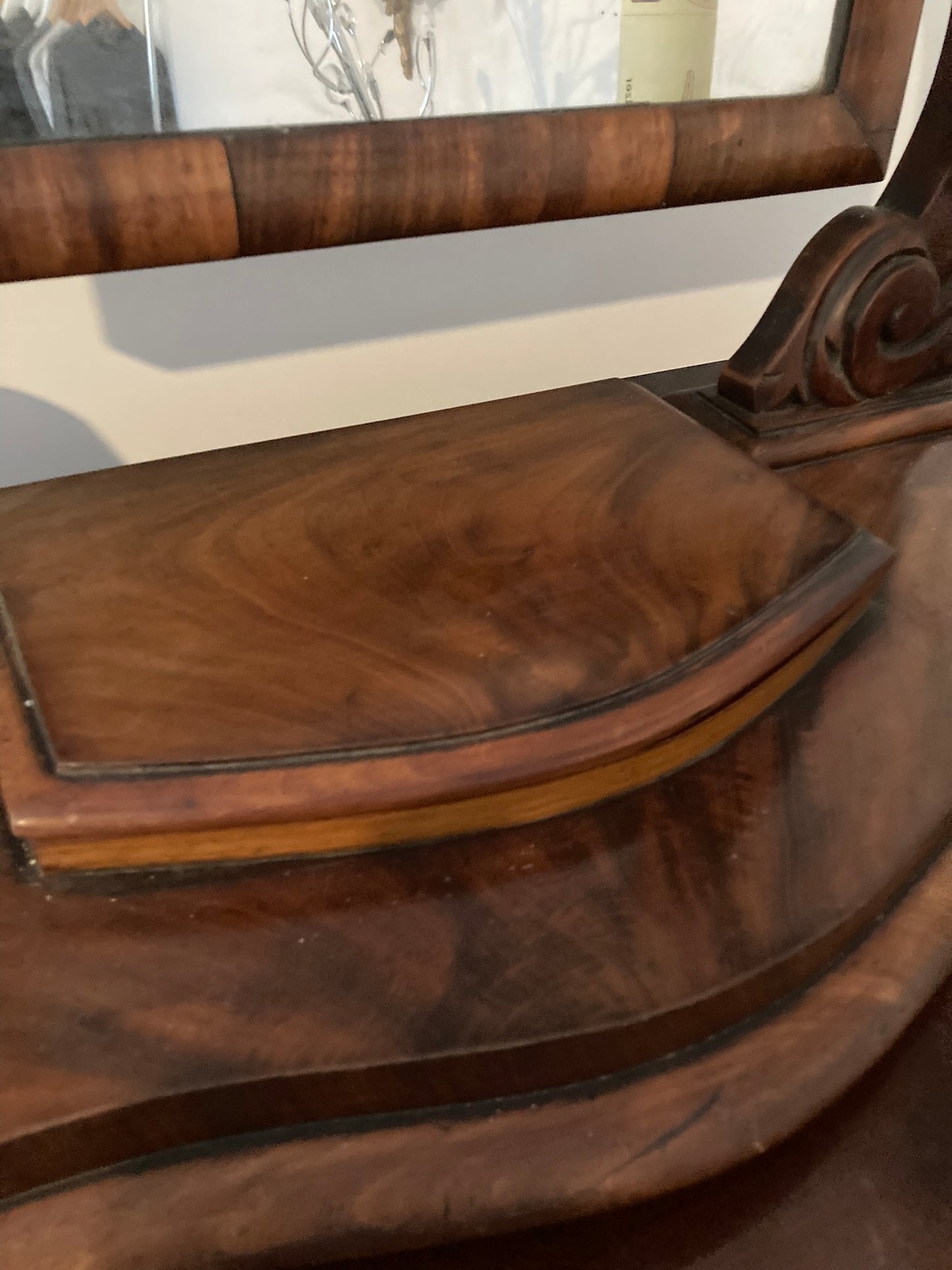 Victorian Mahogany Dressing Table swing Mirror Carved Scottish Thistle Carving Late 19 Century