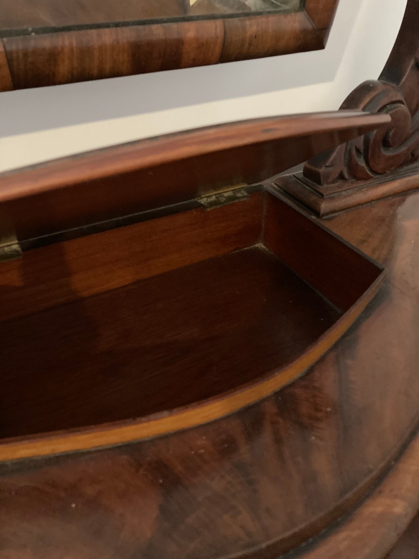 Victorian Mahogany Dressing Table swing Mirror Carved Scottish Thistle Carving Late 19 Century