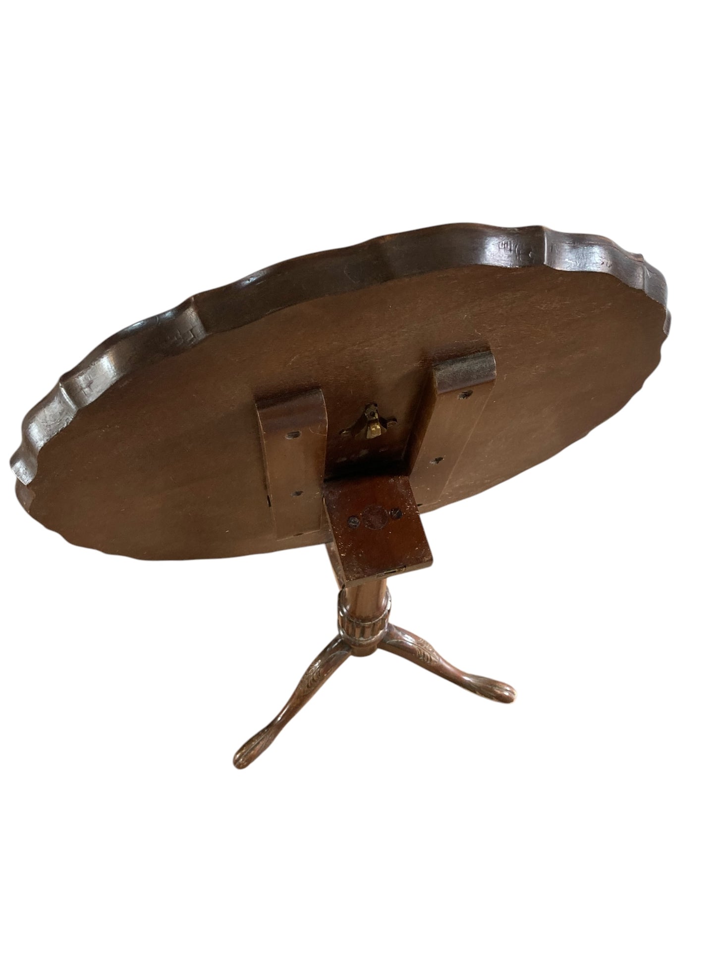George III Mahogany Pie Crust Tilt top table late 1800's
