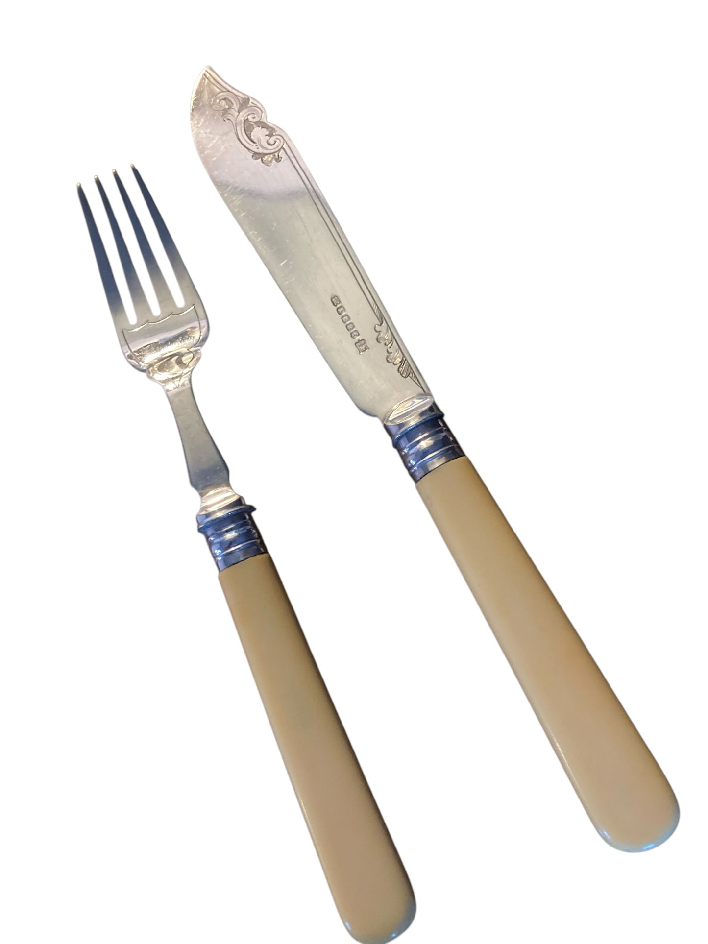 12 PIECE CASED SILVER PLATED FISH CUTLERY SET – DEAKIN & SONS