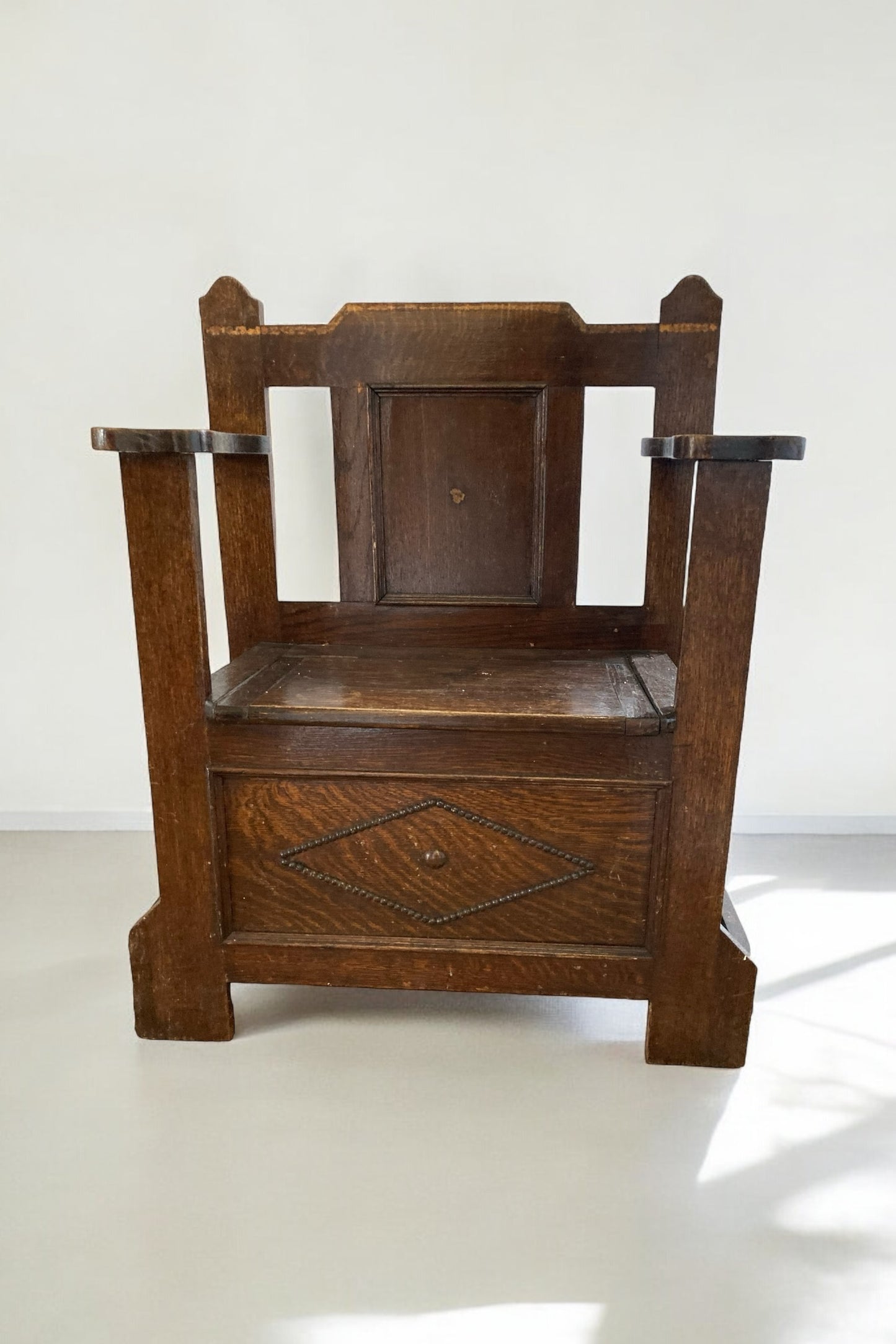 Early 20th Century Oak hall seat or Monks Bench